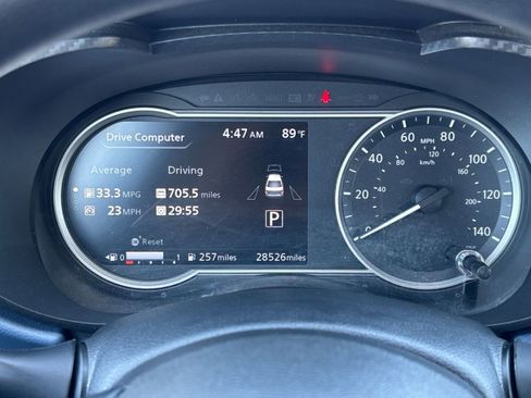 Used 2025 Nissan Versa SV FWD image 38