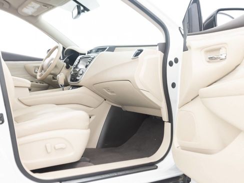 Used 2016 Nissan Murano SL w/ SL Technology Package FWD image 30