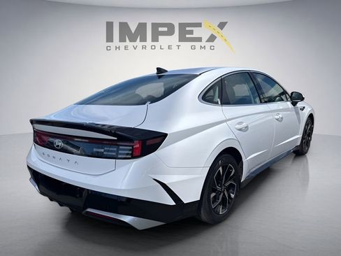 Used 2025 Hyundai Sonata SEL FWD image 5
