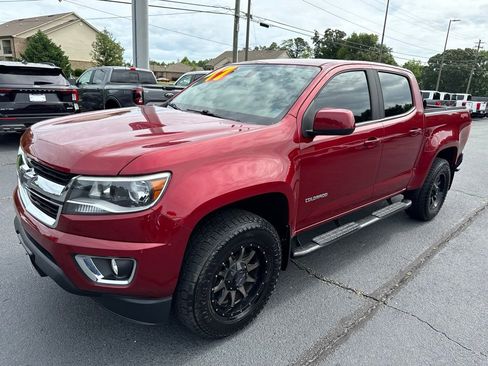 Used 2017 Chevrolet Colorado LT w/ LT Convenience Package AWD/4WD image 4