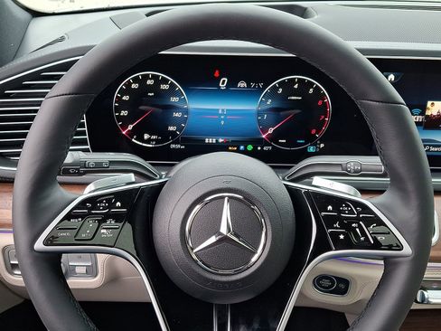 New 2026 Mercedes-Benz GLE 450 4MATIC image 15