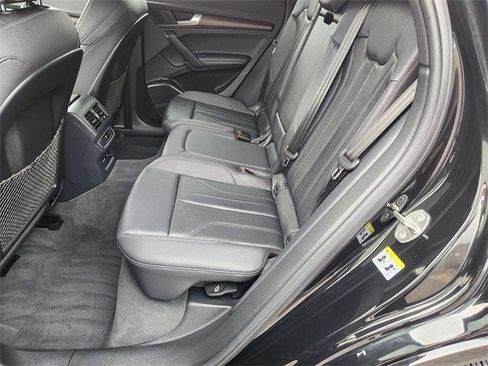Used 2025 Audi Q5 2.0T Premium Plus w/ Premium Plus Package image 29