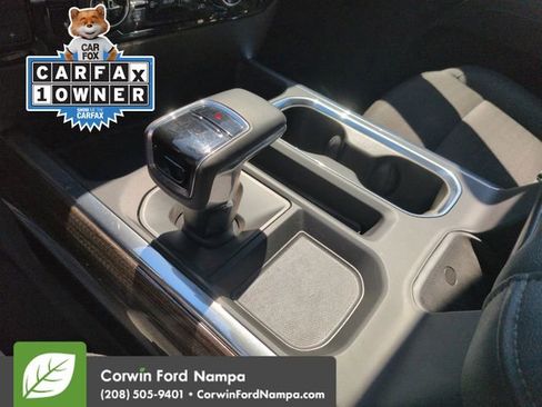 Used 2024 Chevrolet Silverado 1500 RST AWD/4WD image 18