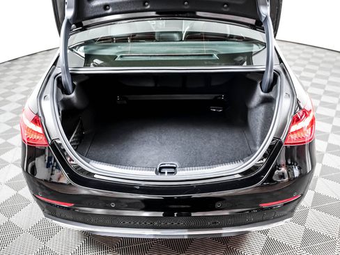 Certified 2026 Mercedes-Benz C 300 4MATIC Sedan image 5