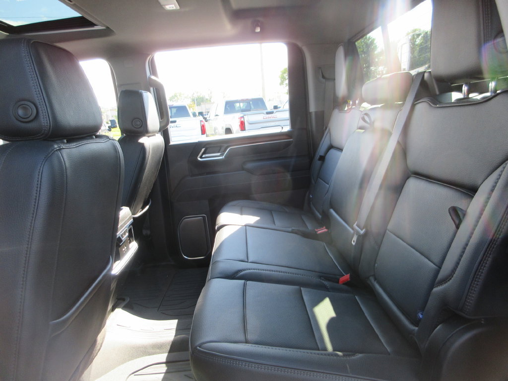 Certified 2025 GMC Sierra 3500 Denali w/ Denali Reserve Package AWD/4WD image 27