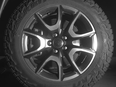 Used 2025 Jeep Compass Trailhawk AWD/4WD image 12