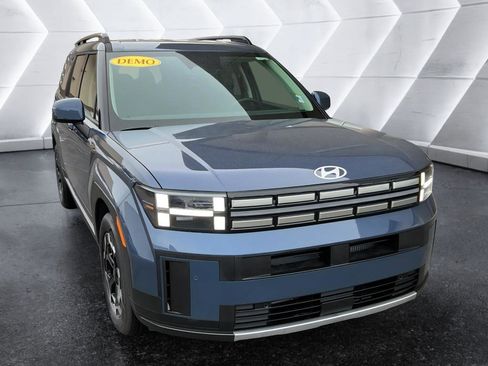 Certified 2026 Hyundai Santa Fe SEL w/ Tow & Go Package image 3