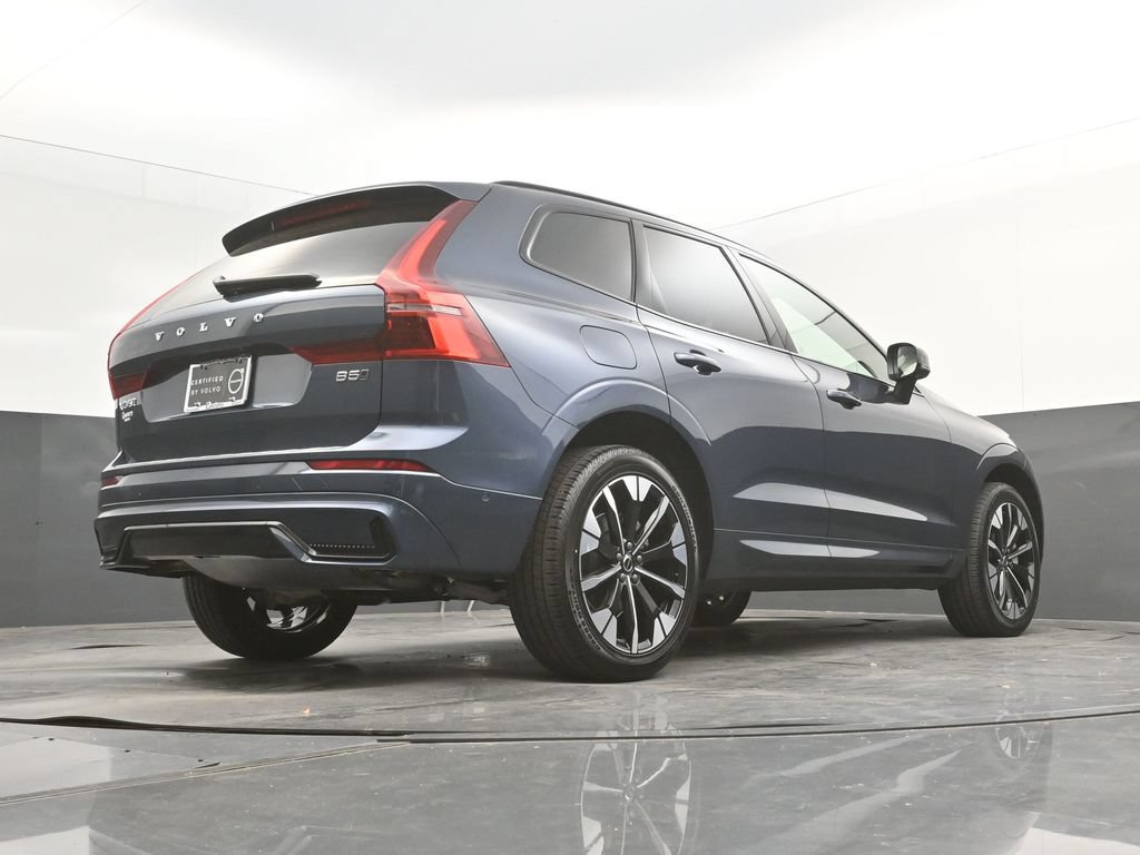 Certified 2026 Volvo XC60 B5 Plus AWD/4WD image 34