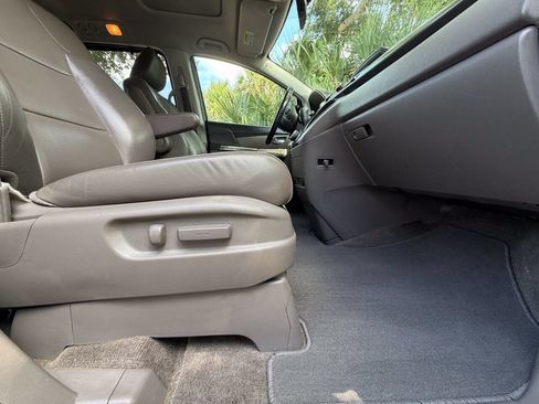 Used 2014 Honda Odyssey EX-L image 14