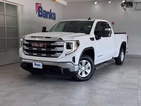 Certified 2023 GMC Sierra 1500 SLE w/ Preferred Package AWD/4WD image 2