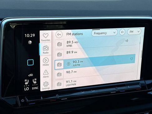 New 2026 Volkswagen Atlas Cross Sport SE image 16