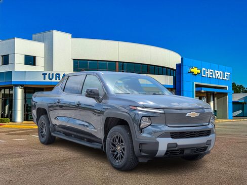 New 2026 Chevrolet Silverado EV LT w/ Plus Package AWD/4WD image 8