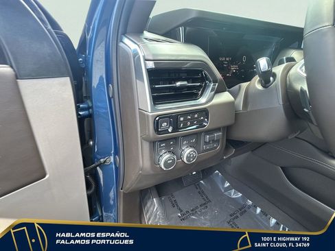 New 2026 GMC Yukon XL Elevation w/ Elevation Premium Package AWD/4WD image 15
