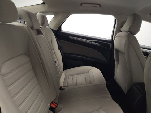 Used 2020 Ford Fusion S FWD image 19