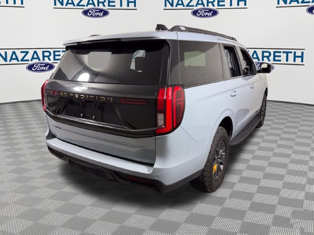 Used 2025 Ford Expedition Tremor AWD/4WD image 7