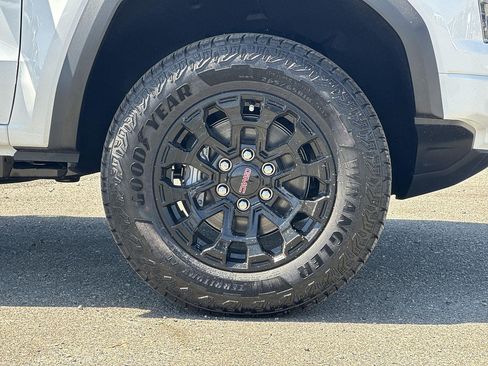 New 2026 GMC Canyon Elevation w/ Convenience Package AWD/4WD image 30