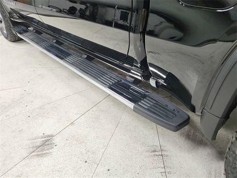 New 2026 GMC Sierra 1500 SLT w/ SLT Premium Plus Package image 57