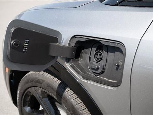 New 2026 Chevrolet Equinox EV RS image 11