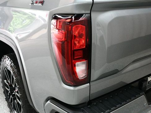 Used 2024 GMC Sierra 1500 Elevation w/ Elevation Premium Package AWD/4WD image 14
