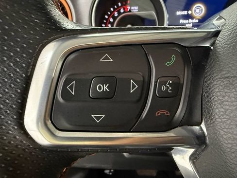 Used 2021 Jeep Gladiator Mojave AWD/4WD image 11
