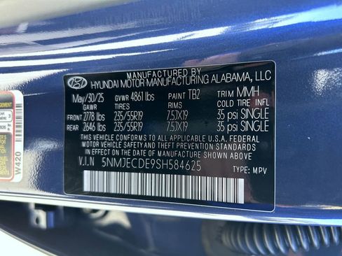 Used 2025 Hyundai Tucson Limited image 25