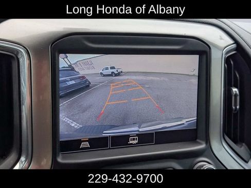 Used 2021 Chevrolet Silverado 1500 LT Trail Boss w/ Convenience Package II AWD/4WD image 23
