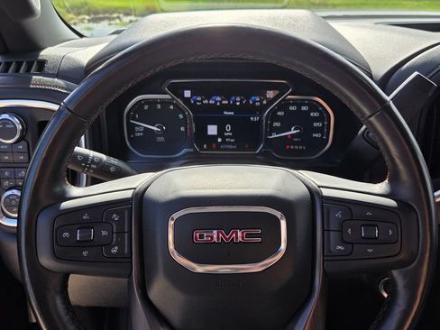 Used 2021 GMC Sierra 1500 AT4 w/ AT4 Premium Package AWD/4WD image 31