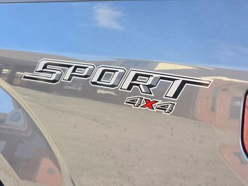 Used 2018 Ford F150 XL w/ Equipment Group 101A Mid image 9