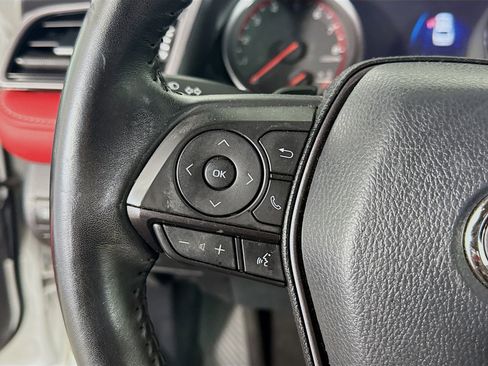 Used 2023 Toyota Camry XSE image 14