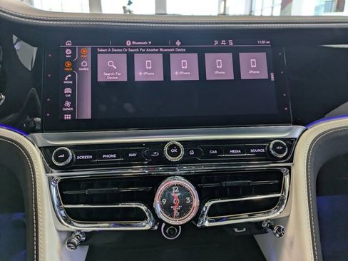 Used 2023 Bentley Flying Spur W12 image 16