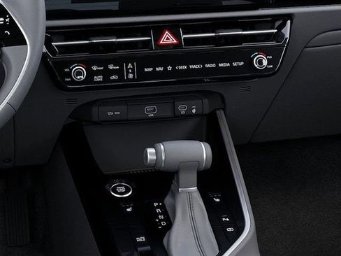 New 2026 Kia Niro EX image 30