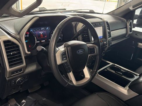 Used 2020 Ford F250 Lariat w/ Lariat Ultimate Package AWD/4WD image 12
