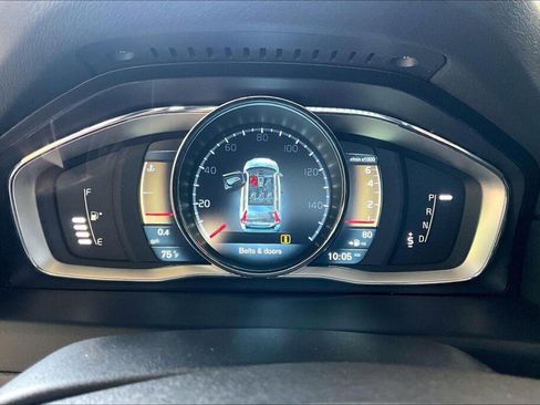 Used 2015 Volvo XC70 3.2 Premier AWD/4WD image 8