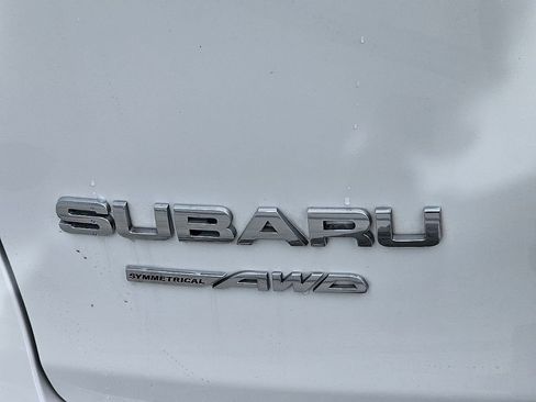 Used 2020 Subaru Ascent Limited w/ Technology Package image 13