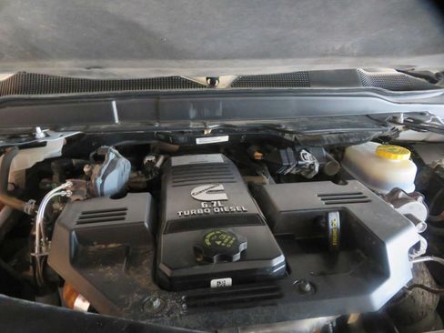 Used 2024 RAM 2500 Big Horn w/ Off Road Package AWD/4WD image 53