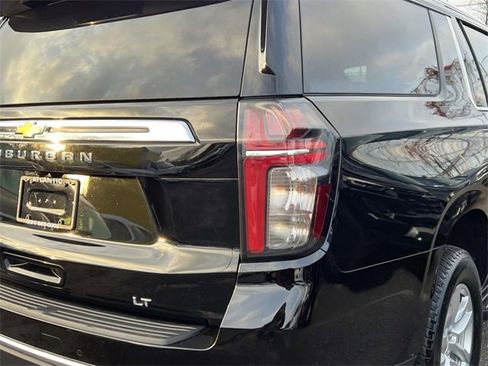 Certified 2024 Chevrolet Suburban LT image 4