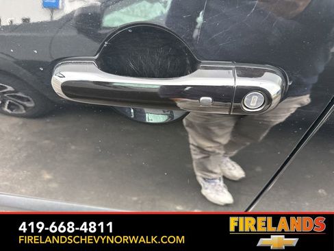 Used 2023 Jeep Renegade Limited w/ Sun/Sound Group image 9