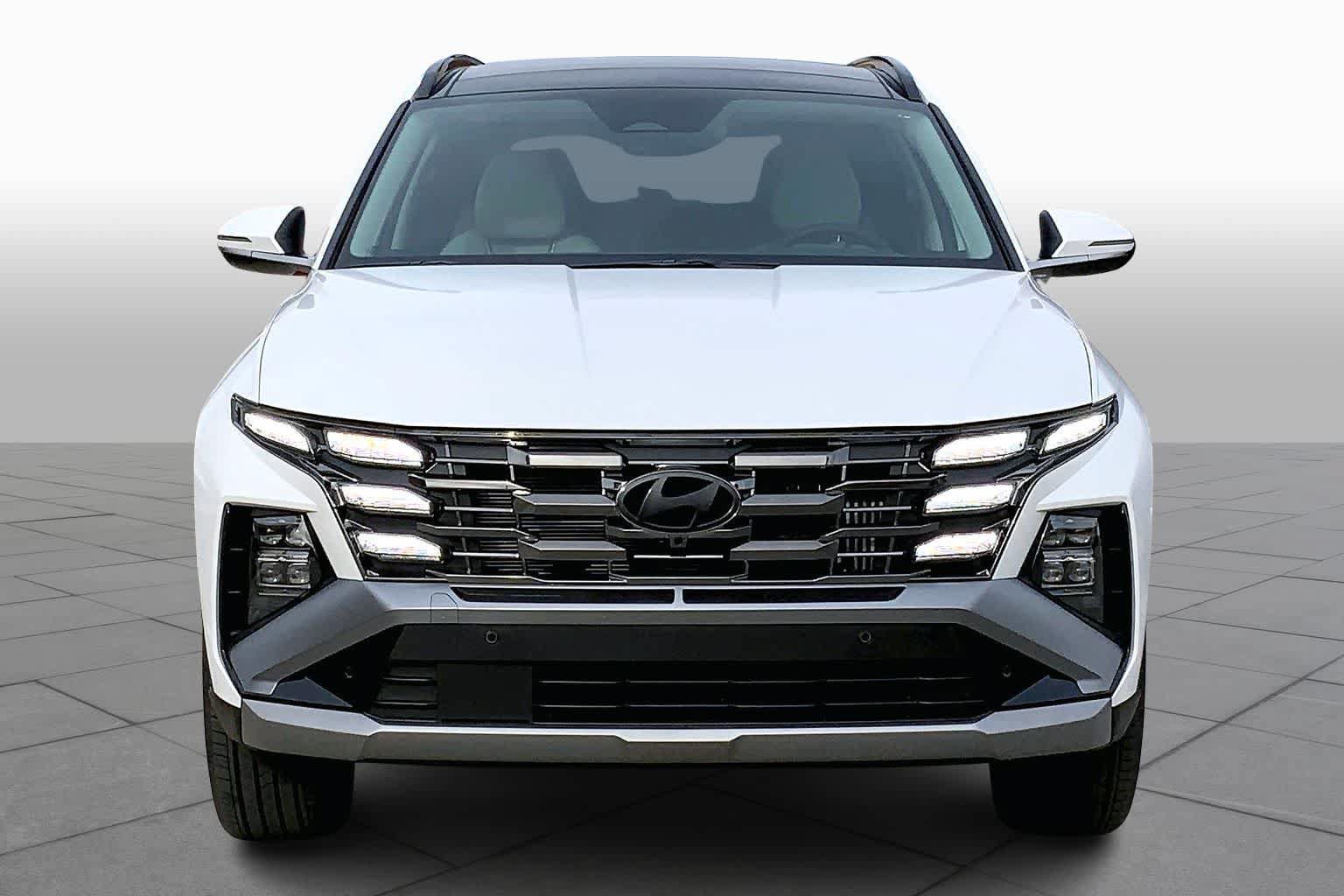 New 2026 Hyundai Tucson Limited w/ Tow & Go Package AWD/4WD image 3