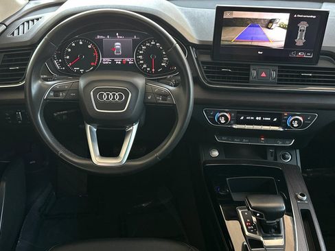 Used 2022 Audi Q5 2.0T Premium w/ Convenience Package AWD/4WD image 13