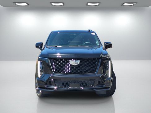 New 2026 Cadillac Escalade V w/ LPO, ONYX Package AWD/4WD image 2