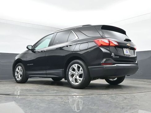 Used 2018 Chevrolet Equinox Premier image 14