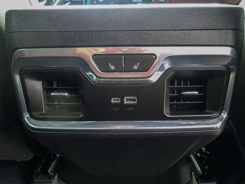 Used 2024 GMC Sierra 2500 Denali Ultimate w/ Max Trailering Package image 26