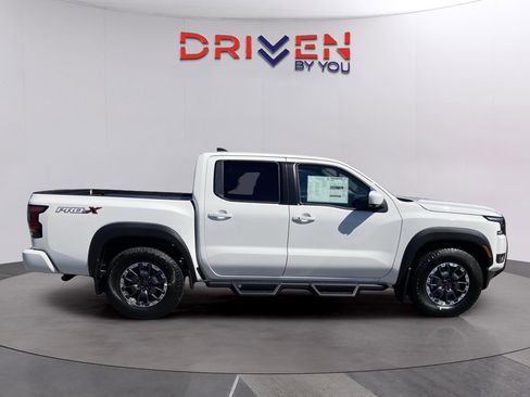 New 2026 Nissan Frontier Pro-X w/ Pro-X Convenience Package RWD image 6
