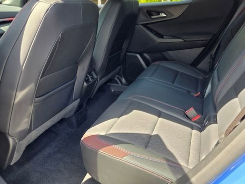 Used 2025 Chevrolet Equinox RS w/ Safety and Technology Package FWD image 12