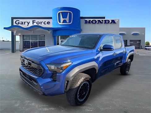 Used 2024 Toyota Tacoma SR5 image 4