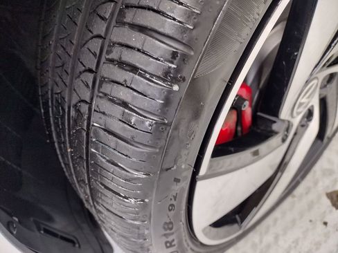 Certified 2022 Volkswagen GTI SE image 7