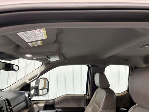 Used 2020 Ford F250 XL w/ Power Equipment Group RWD image 15