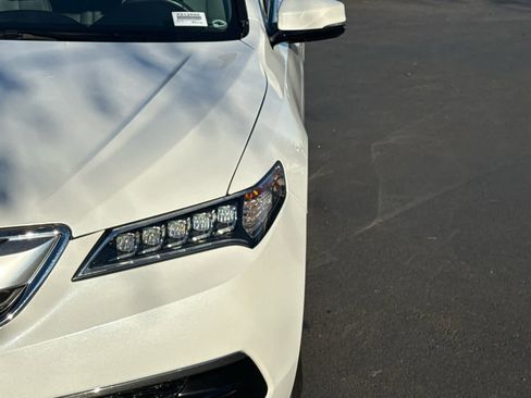 Used 2015 Acura TLX w/ Technology Package image 3