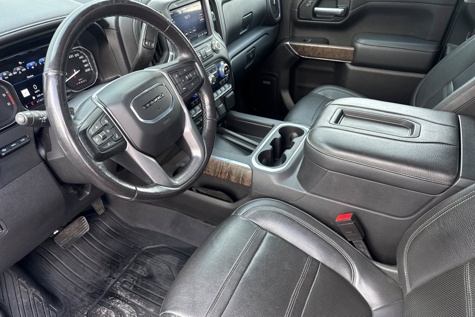 Used 2021 GMC Sierra 1500 Denali w/ Denali Ultimate Package AWD/4WD image 9