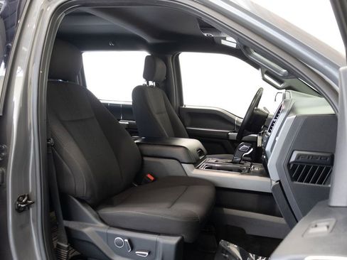 Used 2018 Ford F150 XLT w/ Equipment Group 302A Luxury AWD/4WD image 23